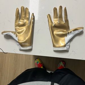 Jordan football gloves